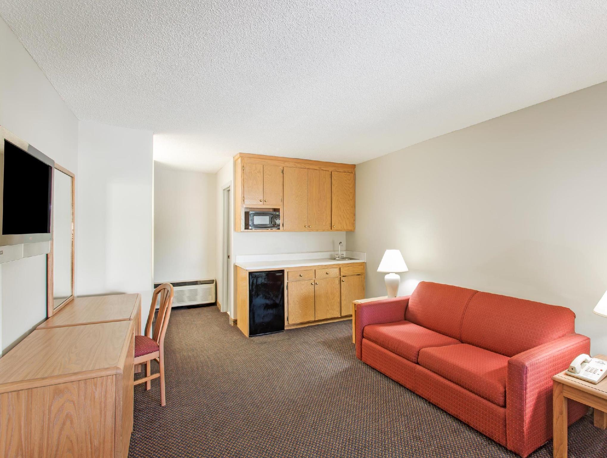 Days Inn By Wyndham Valdosta I-75 Экстерьер фото