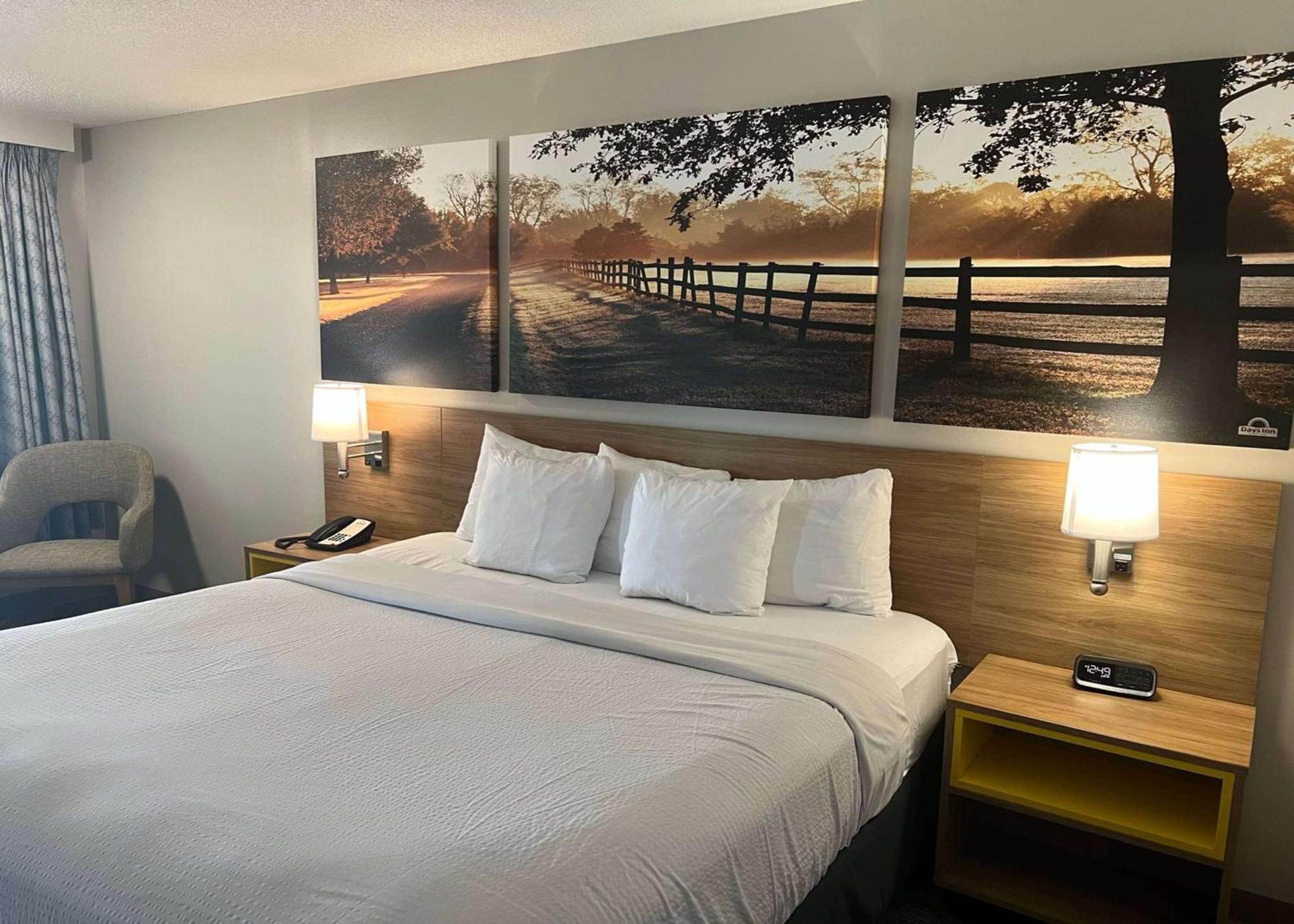 Days Inn By Wyndham Valdosta I-75 Экстерьер фото